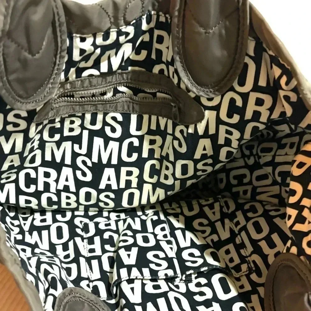 Marc by Marc Jacob’s gray quilted nylon hobo handbag